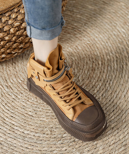 Nuevas botas con cordones de piel de vacuno color chocolate