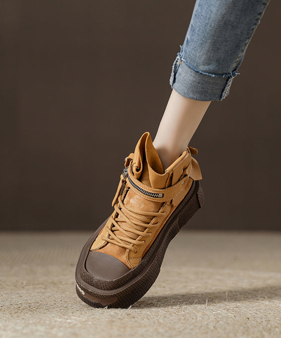 Nuevas botas con cordones de piel de vacuno color chocolate