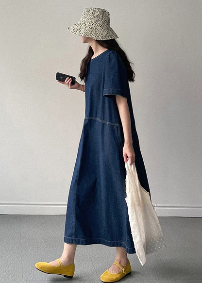 Neues langes Sommerkleid aus Denimblau mit Rundhalsausschnitt und Taschen