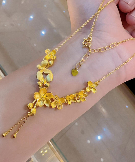 Nuevo collar con colgante de borla floral en plata de ley dorada