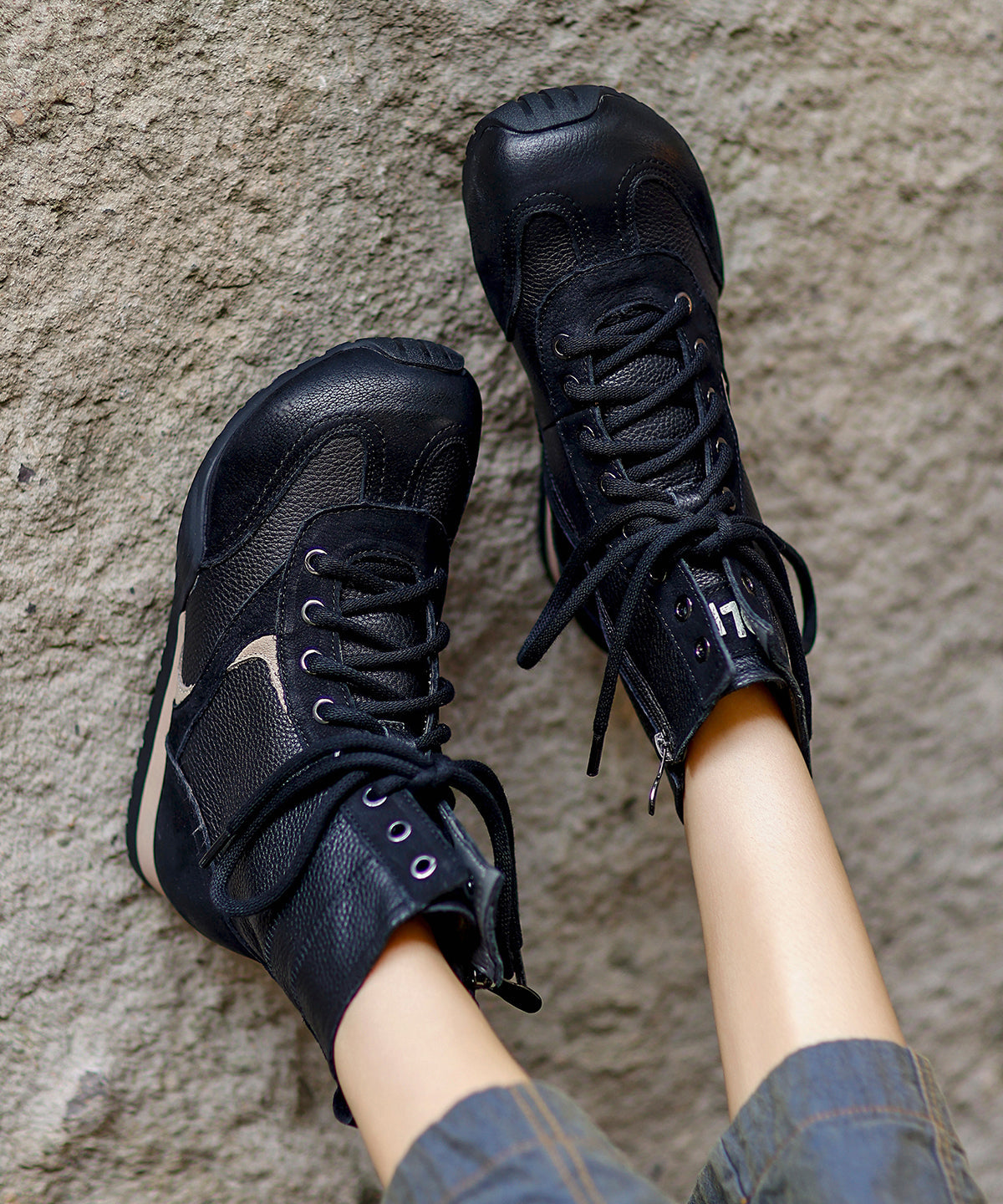 New Lace Up Splicing Boots Black Cowhide Leather Fuzzy Wool Lined