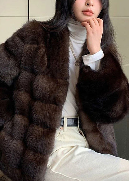 Nuevo abrigo de piel y cuello en V morado con bolsillos para invierno