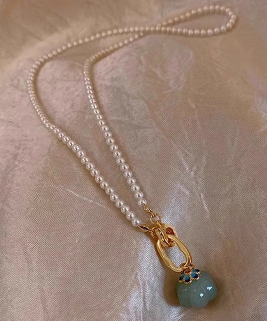 Neue Halskette mit Anhänger aus weißem Sterlingsilber mit Jade-Perle und Goldauflage