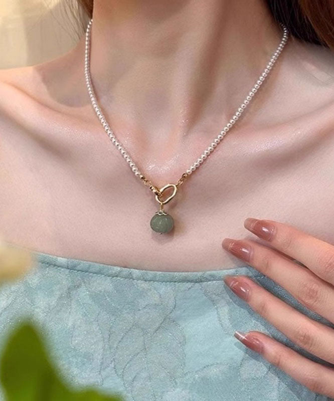 Neue Halskette mit Anhänger aus weißem Sterlingsilber mit Jade-Perle und Goldauflage