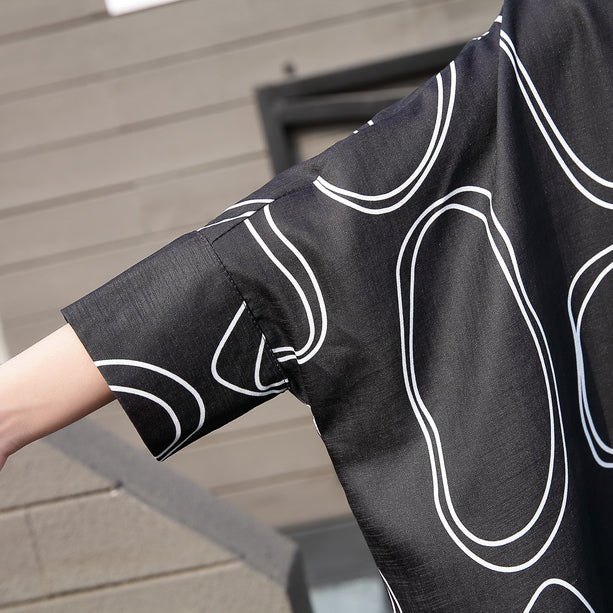 Neue schwarze Chiffon-Kleider in Übergröße mit Prints, Reisekleid, Boutique-Shirt mit Fledermausärmeln, Maxi-Kleider