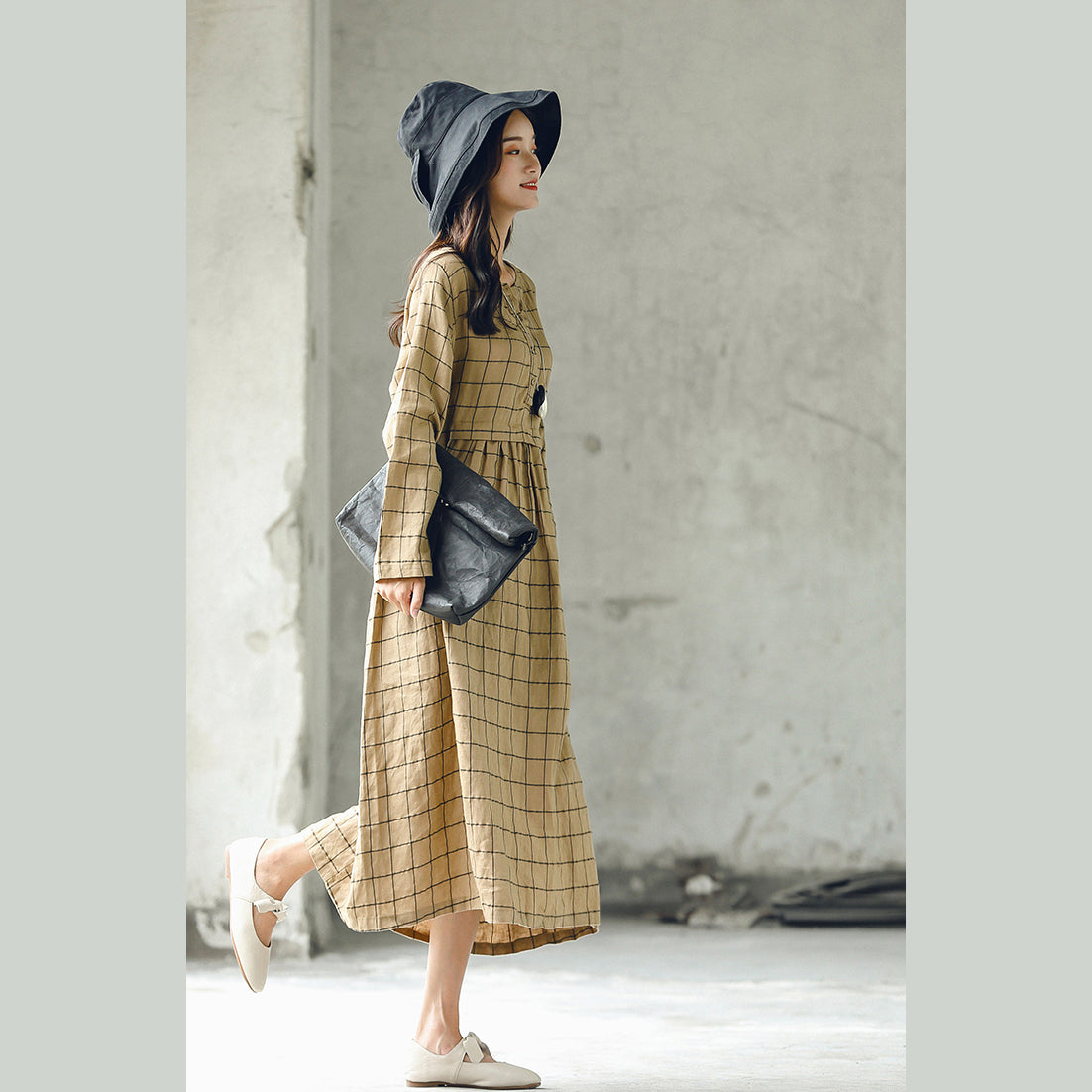 Neues kariertes Herbstkleid 2018 in Übergröße mit O-Ausschnitt und Baggy-Kaftanen, lässige Leinenkleider mit großem Saum