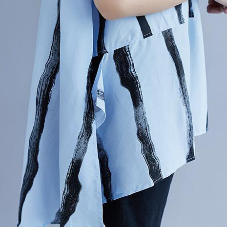 Neues Sommer-T-Shirt aus Baumwollmischung in Übergröße mit kurzen Ärmeln und Streifen im Sommerstil mit hohem Saum und blauem Saum