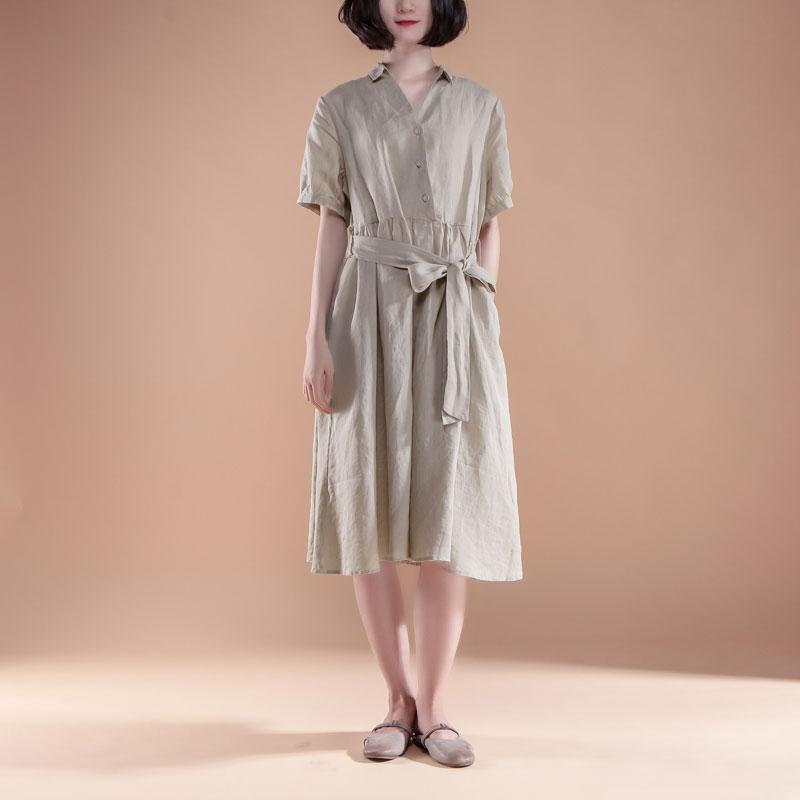 Neue Sommerkleider Locker sitzendes Kurzarm-Plissee-Gürtel-Sommer-Casual-Beige-Kleid