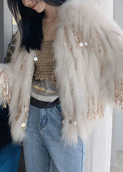 Neuartiger rosa Fuchskragen mit Quaste, Leder- und Pelzmäntel Winter