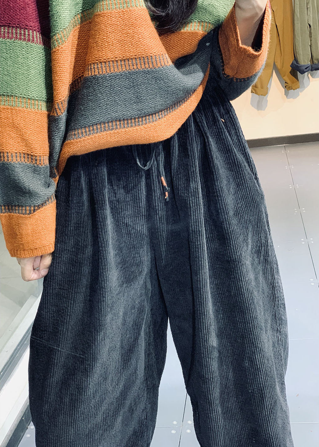 Bio Schwarze Retro Cord Laterne Herbsthose