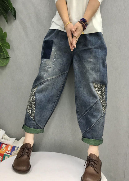 Bio-Jeanshose mit blauen Patch-Applikationen, Frühling