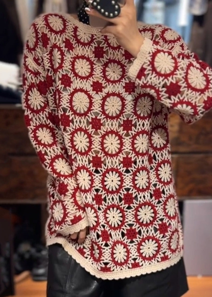 Suéteres de punto bordados con cuello redondo en rojo orgánico para primavera