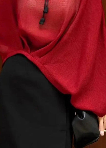 Suéteres de punto orgánicos rojos con cuello oblicuo y mangas murciélago