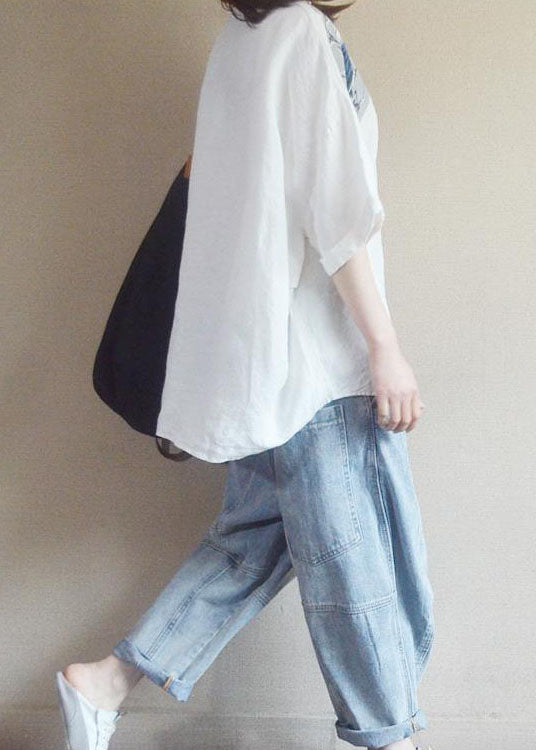 Bio-weißes V-Ausschnitt-Print, asymmetrisches Design, Herbst, Halbarm-Shirt-Tops