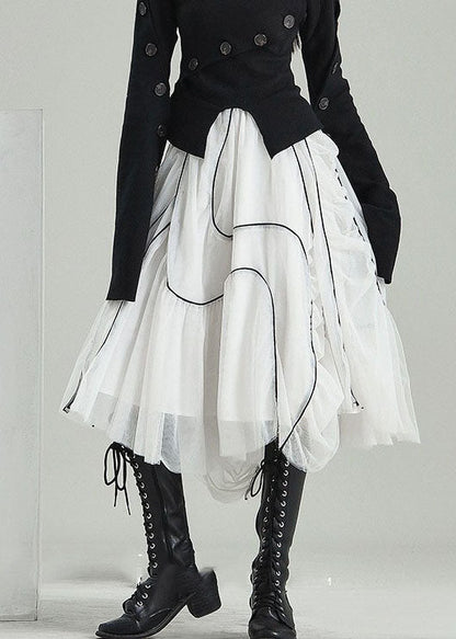 Bio-weißes, faltiges, asymmetrisches Design, Tüllröcke, Frühling