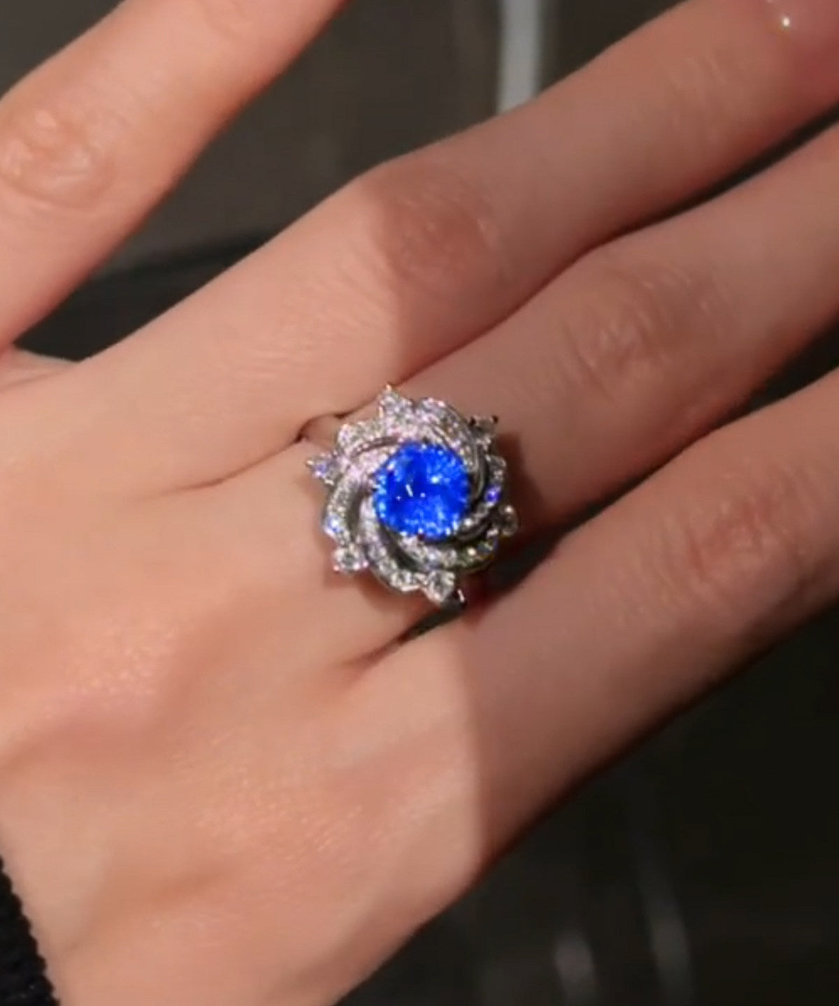 Original Design Blue Alloy Zircon Camell Rings