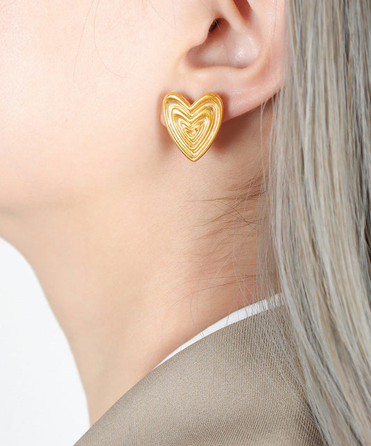 Pendientes de botón en forma de corazón de oro de 14 quilates con diseño original