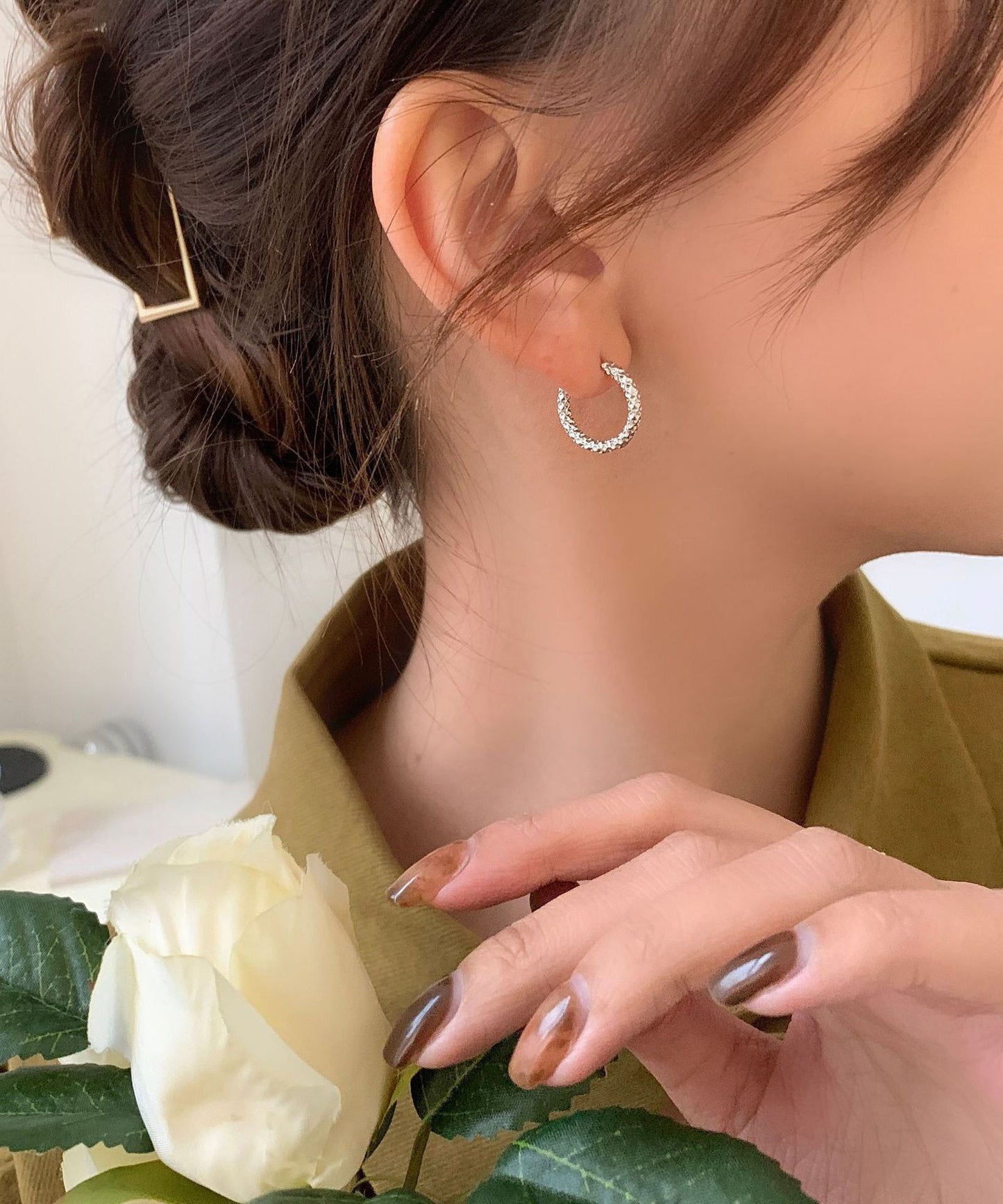 Pendientes de aro de aleación de cobre y oro con diseño original