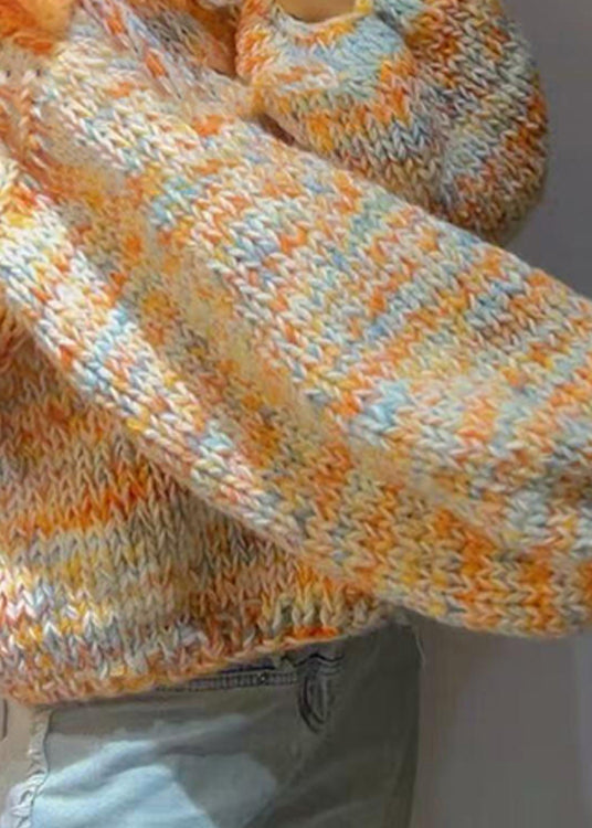 Suéter corto de punto naranja de diseño original para primavera