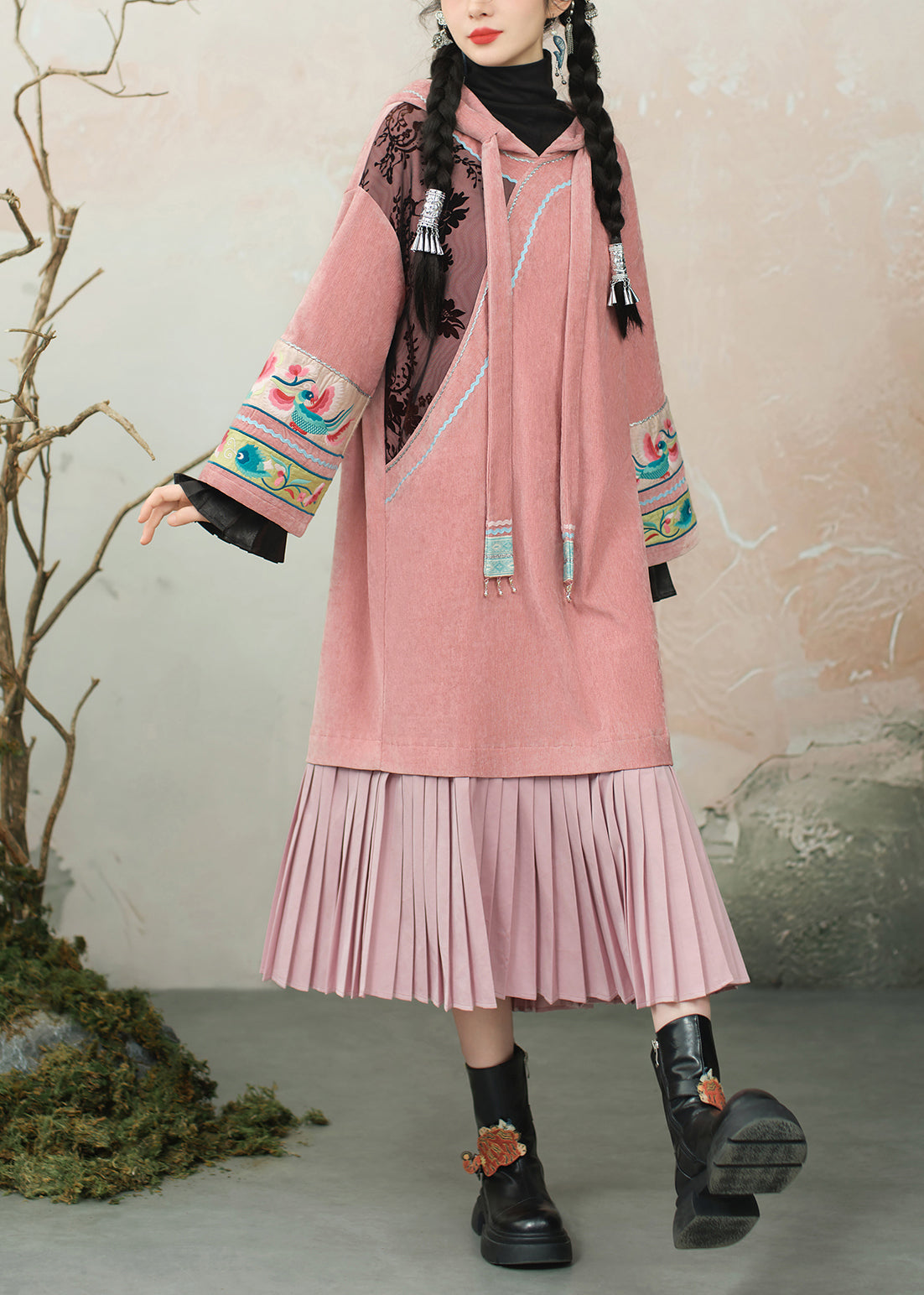 Original Design Pink Hooded Embroidered Patchwork Chenille Dresses Spring