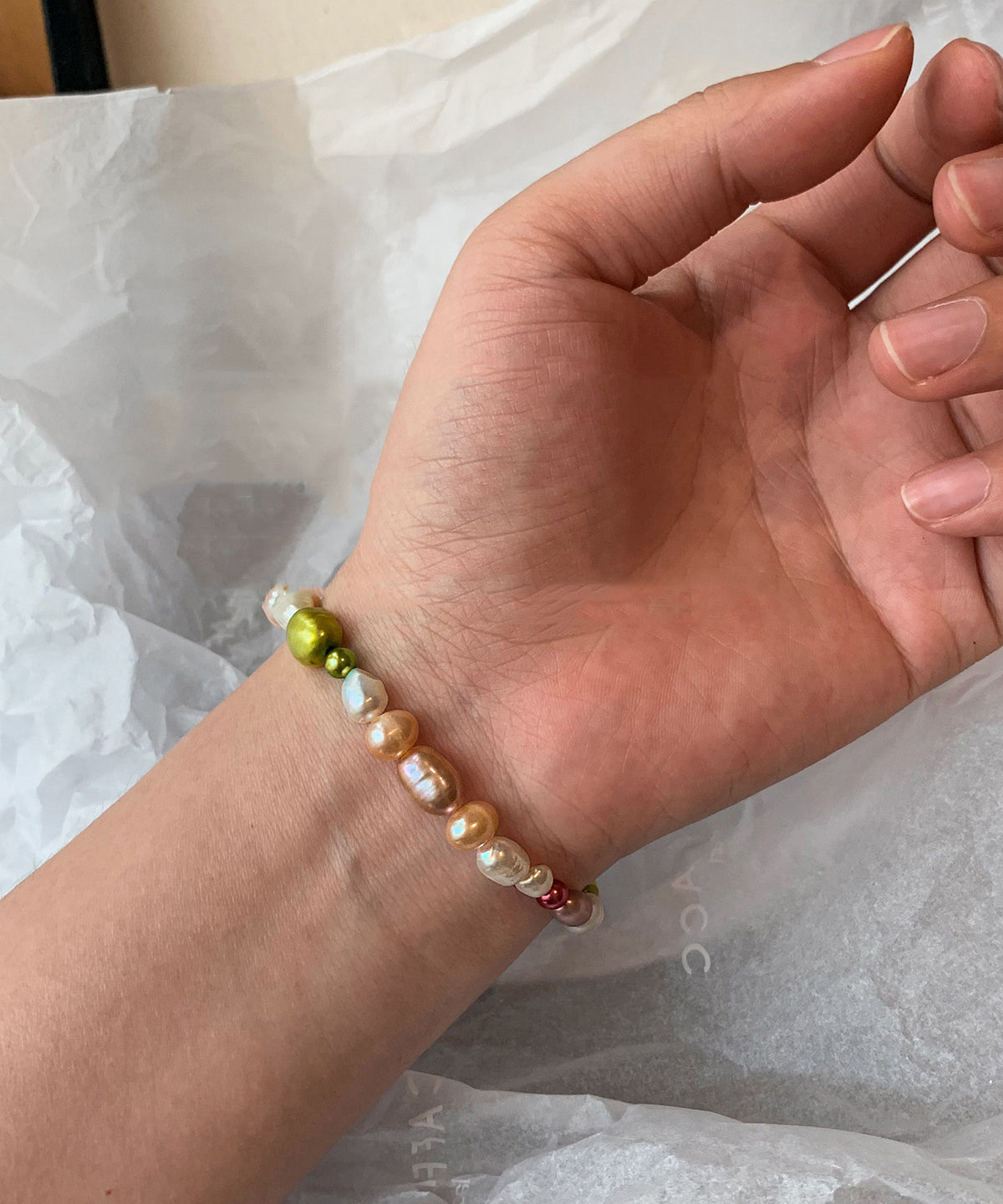 Original Design Rainbow Alloy Pearl Beading Bracelet