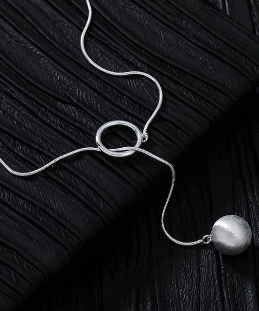 Halskette mit Anhänger aus Seide und Sterlingsilber – Original Design