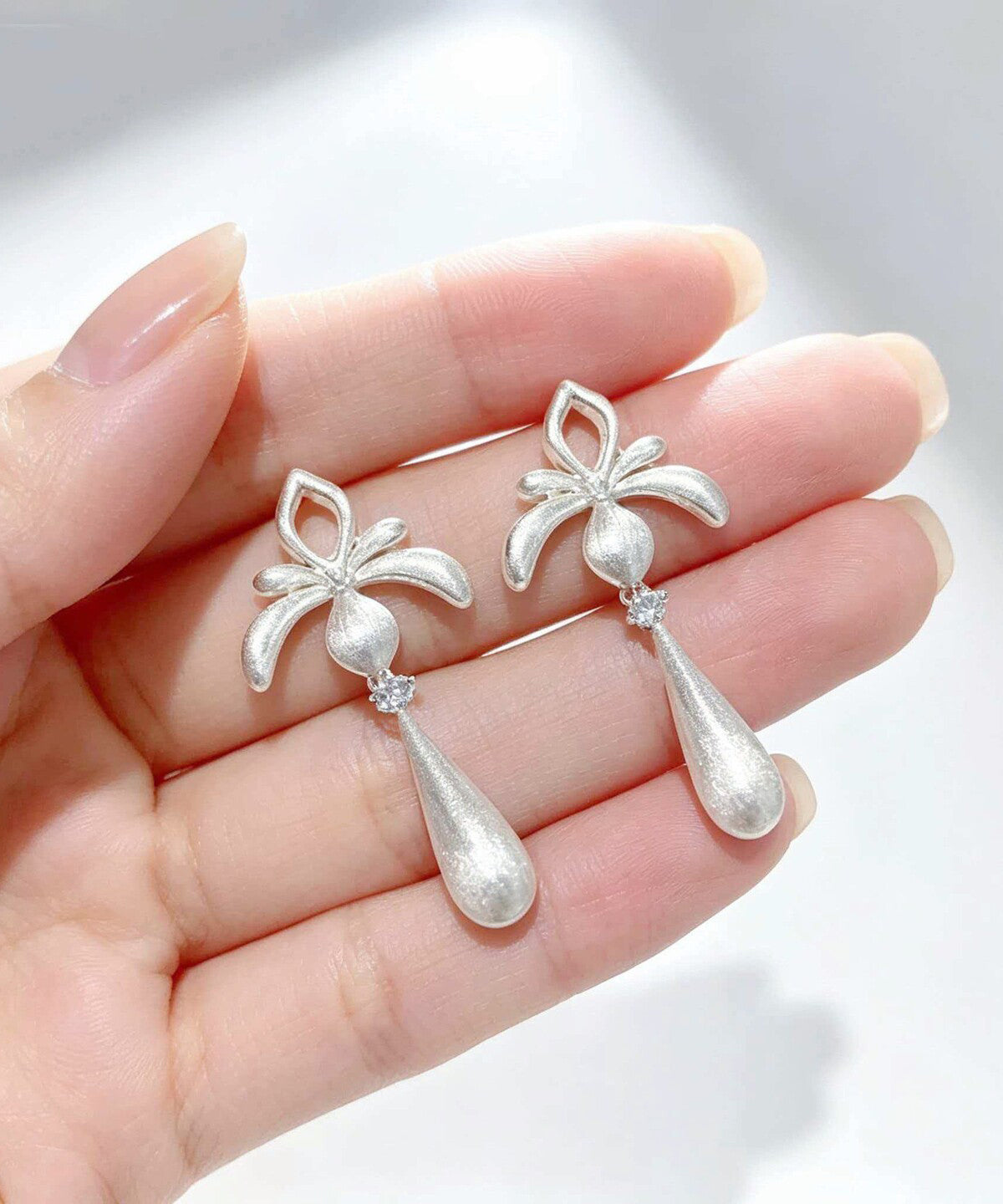 Original Design Silk Sterling Silver Hollow Out Water Droplet Drop Earrings