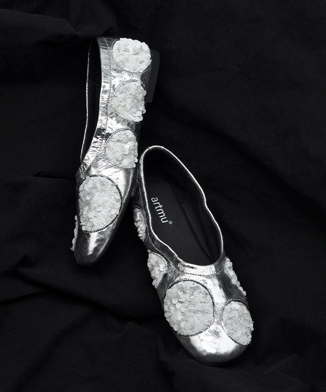 Original Design Silver Cowhide Leather Sequins Flat Shoes For Women