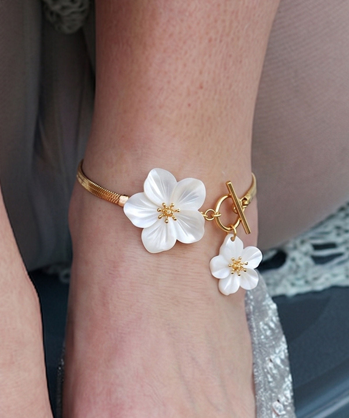 Original Design White Copper Alloy Floral Anklets