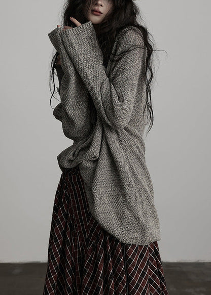 Suéter de punto gris claro con cuello grande irregular de invierno de diseño original