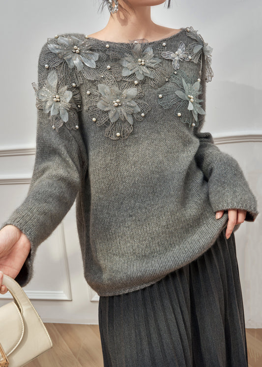 Originale graue Strickjacke mit Rundhalsausschnitt, floralem Perlenmuster, Winter