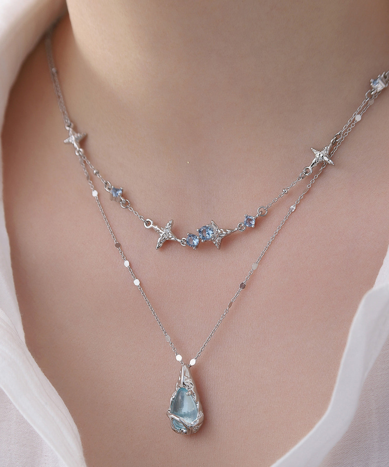 Original Light Blue Copper Alloy Gem Stone Water Droplet Pendant Necklace