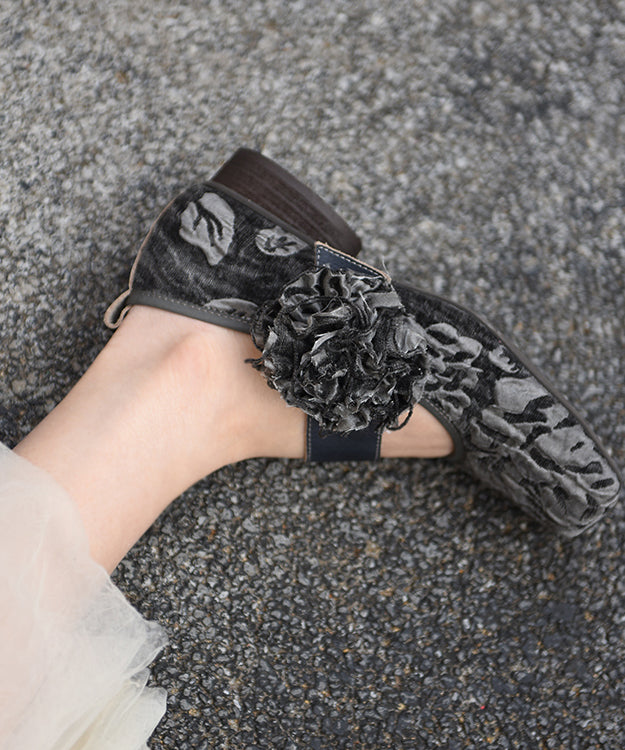 Original New Chinese Style Black Square Head Flower Chunky Heel Shoes