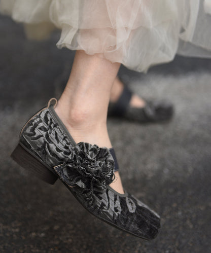 Original New Chinese Style Black Square Head Flower Chunky Heel Shoes