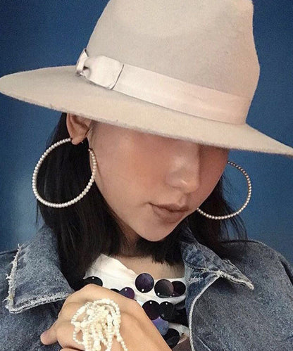 Pendientes de aro circulares de perlas blancas de gran tamaño