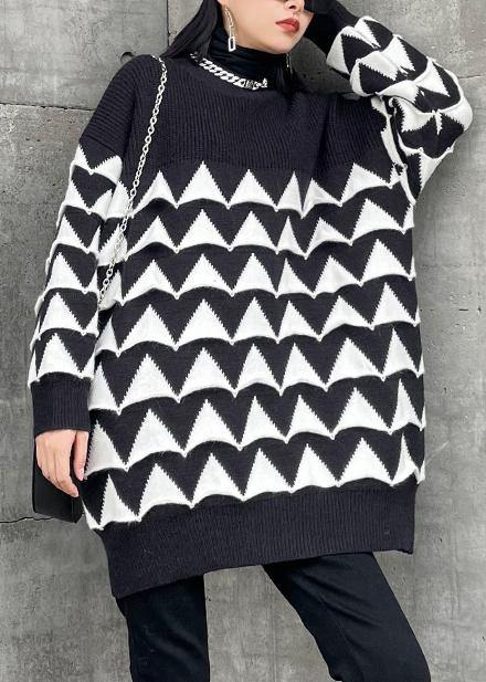 Oversized black Geometric knit top silhouette o neck plus size sweaters - SooLinen