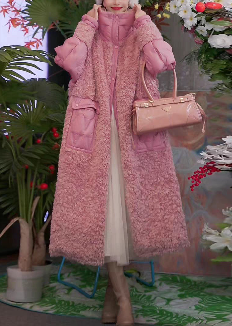 Abrigos de plumón de pato con cuello alto, bolsillos y botones rosas