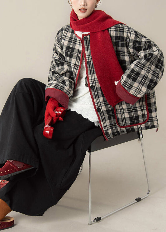 Zweiteiliges Set aus kariertem, schwarzem Mantel und Hose mit Rundhalsausschnitt und Taschen, Baumwollfüllung, Winter