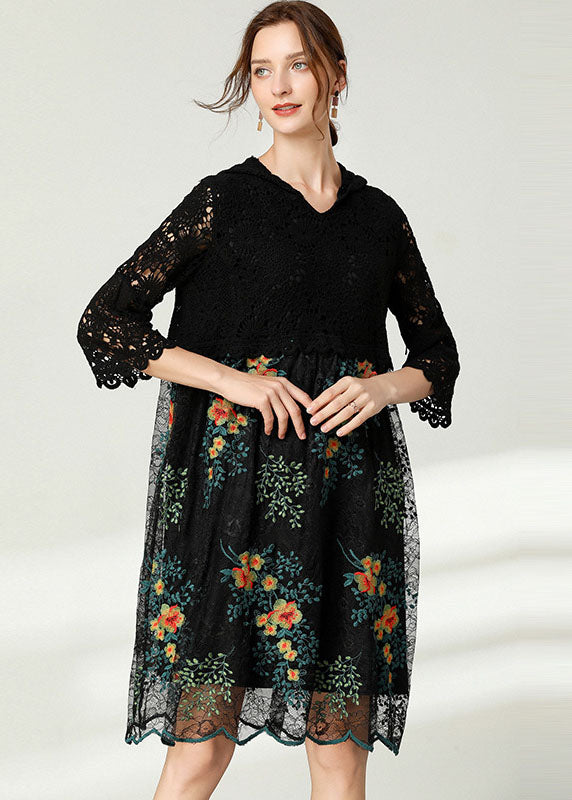 Plus Size Schwarzes Patchwork-Spitzenkleid mit Kapuze