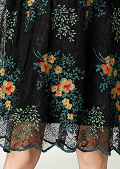 Plus Size Schwarzes Patchwork-Spitzenkleid mit Kapuze