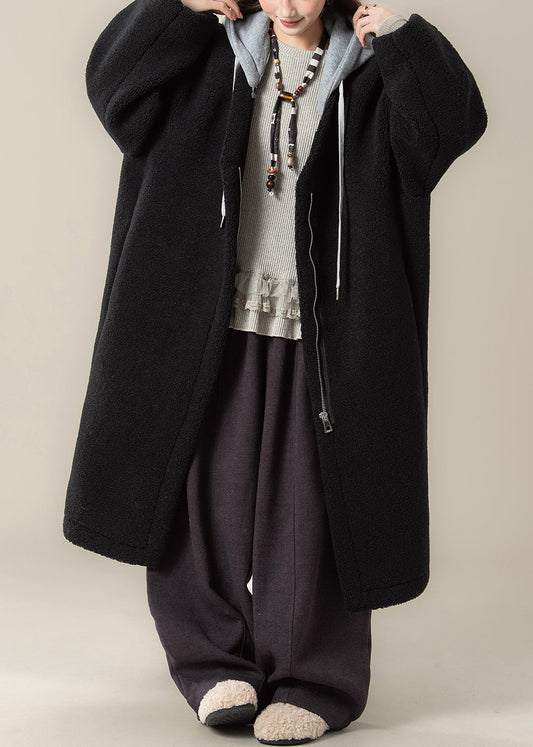 Schwarzer Teddy-Kunstpelzmantel in Übergröße mit Kapuze, Reißverschluss und Patchwork-Design, Winter