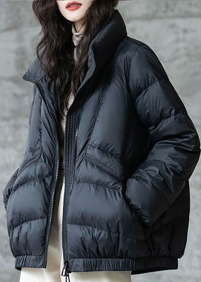 Übergröße Schwarzer Wintermantel mit Stehkragen und Reißverschluss