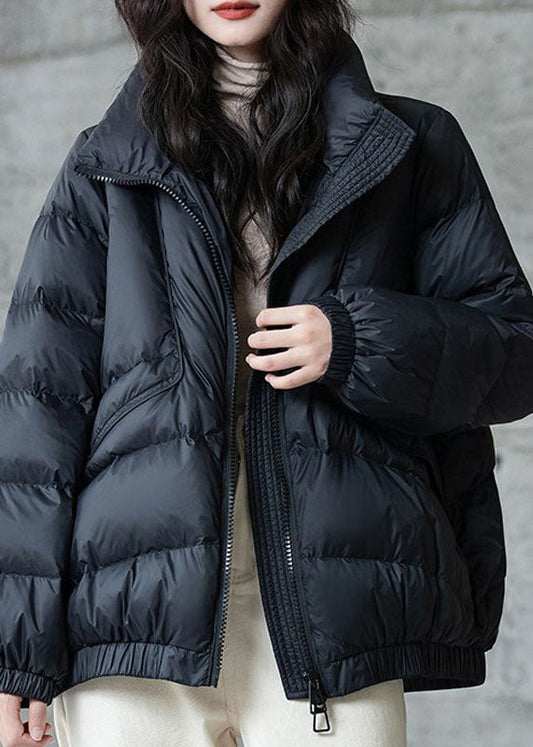 Übergröße Schwarzer Wintermantel mit Stehkragen und Reißverschluss