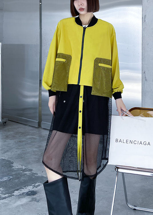 Plus Size Schwarzer Trenchcoat mit Reißverschlusstaschen aus Tüll-Patchwork