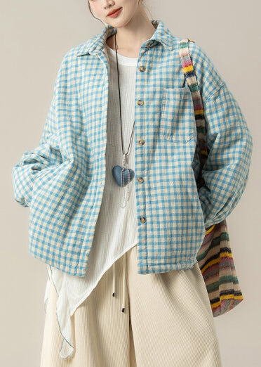 Winterhemden und -mäntel in Übergrößen mit blauem Peter-Pan-Kragen, kariert und mit Baumwolle gefüttert