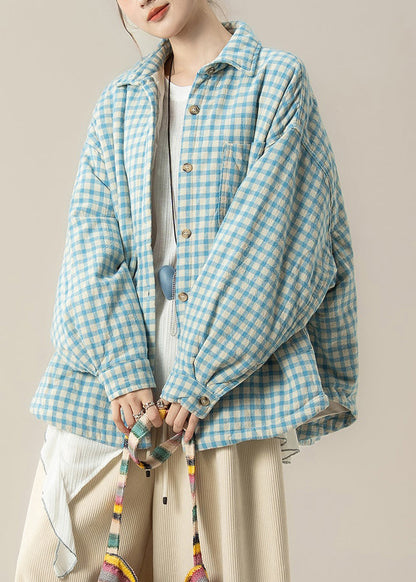 Winterhemden und -mäntel in Übergrößen mit blauem Peter-Pan-Kragen, kariert und mit Baumwolle gefüttert