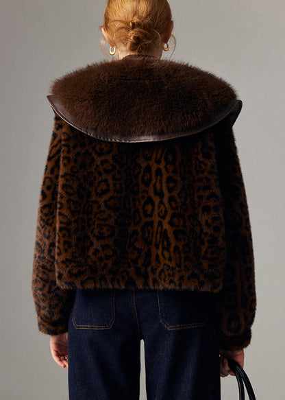 Winterjacke in Übergröße aus Schokoladenbraunem Leoparden-Patchwork-Nerzsamt