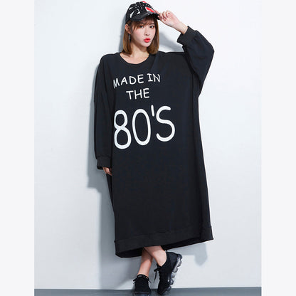 Übergröße Kleidung Mädchen Kleid mit Buchstabendruck Lässige, lockere schwarze Kleider