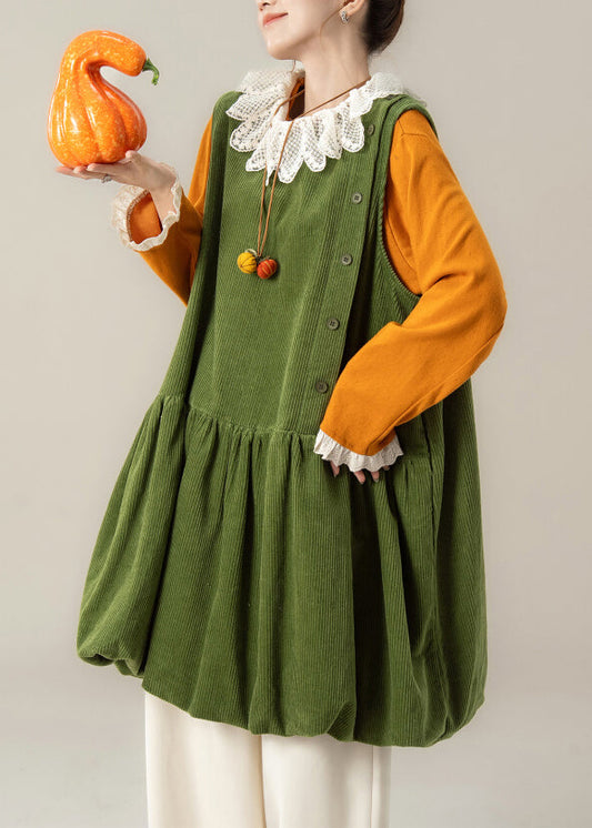 Grünes, übergroßes Cordkleid in Übergröße für den Frühling