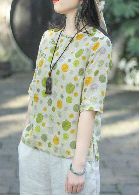 Plus Size Tops mit grünem Knopf, Rundhalsausschnitt und Punktmuster, halbe Ärmel